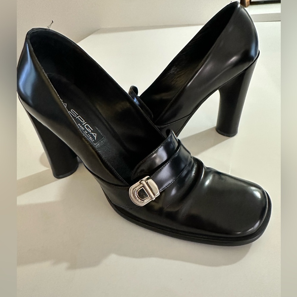 Vintage 90’s Via Spiga Patent Leather Black Square Toe Buckle Heel 10